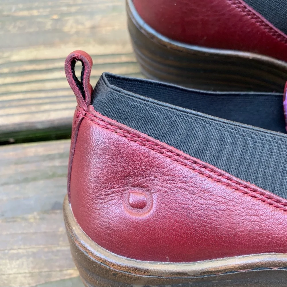 Bionica Women’s Red Leather Wedge Slip-Ons